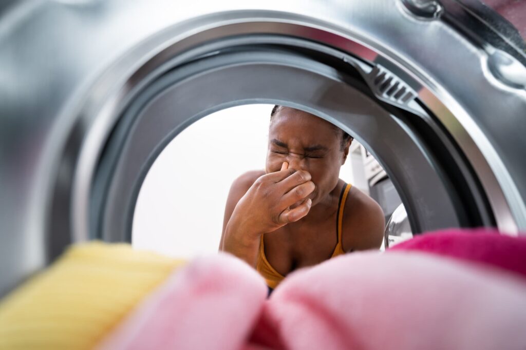 smelly washing machine